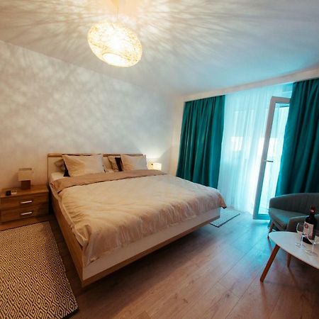 Urban Living Apartment 티미쇼아라 외부 사진