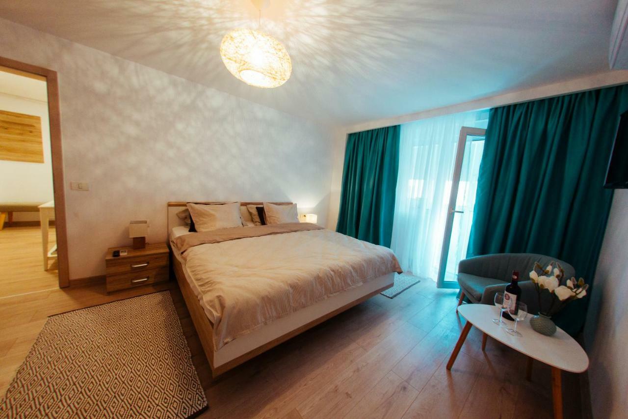 Urban Living Apartment 티미쇼아라 외부 사진